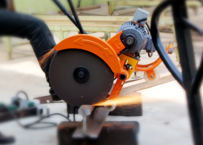 HydraTrack Portable Hydraulic Rail Cutter HydraTrack Portable Hydraulic Rail Cutter